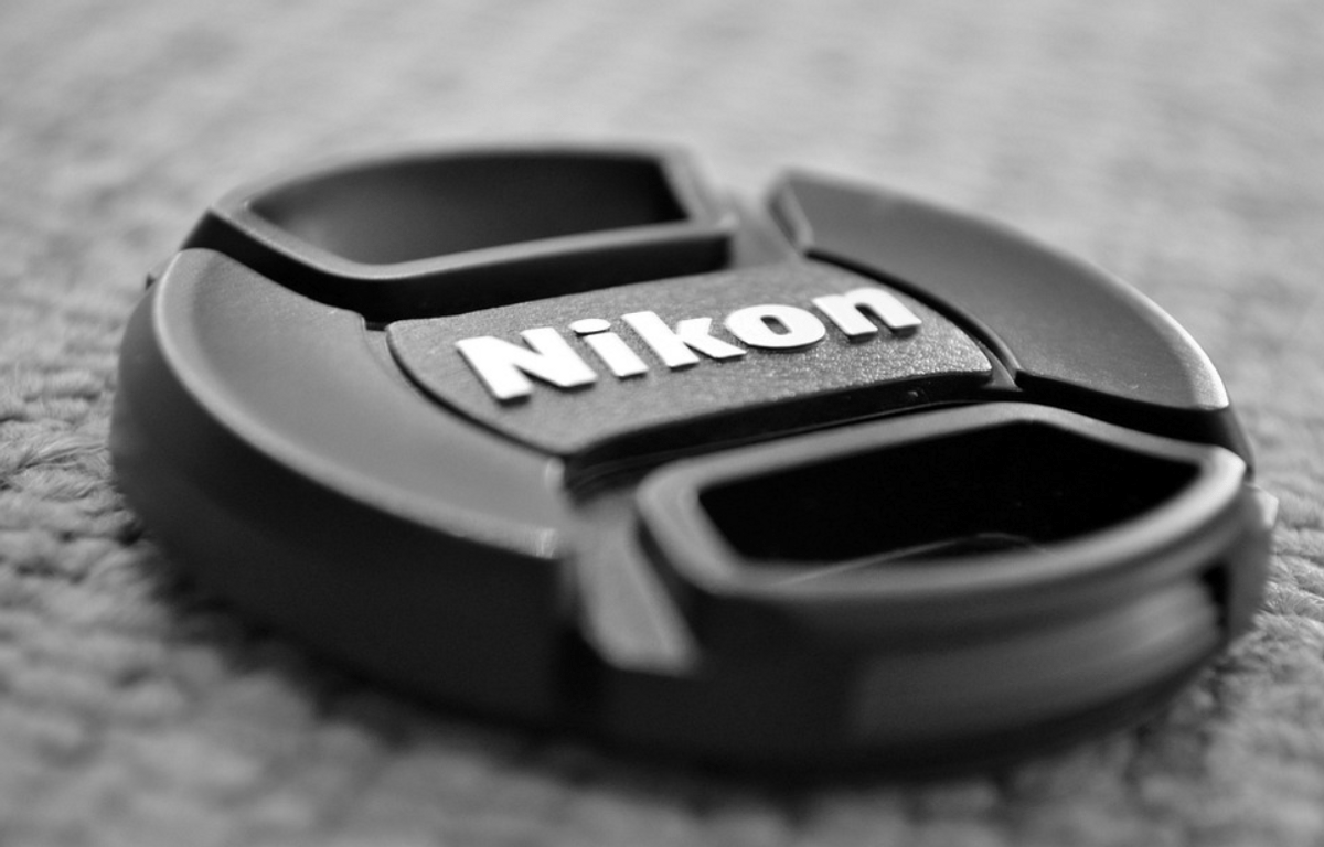 logo nikon camera